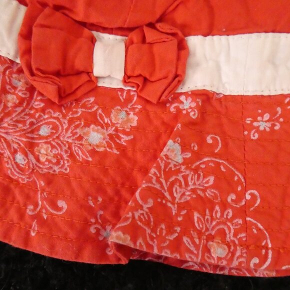 BABY GAP | 6-12 months | Red Floral Bucket Hat with Bow - Picture 6 of 11